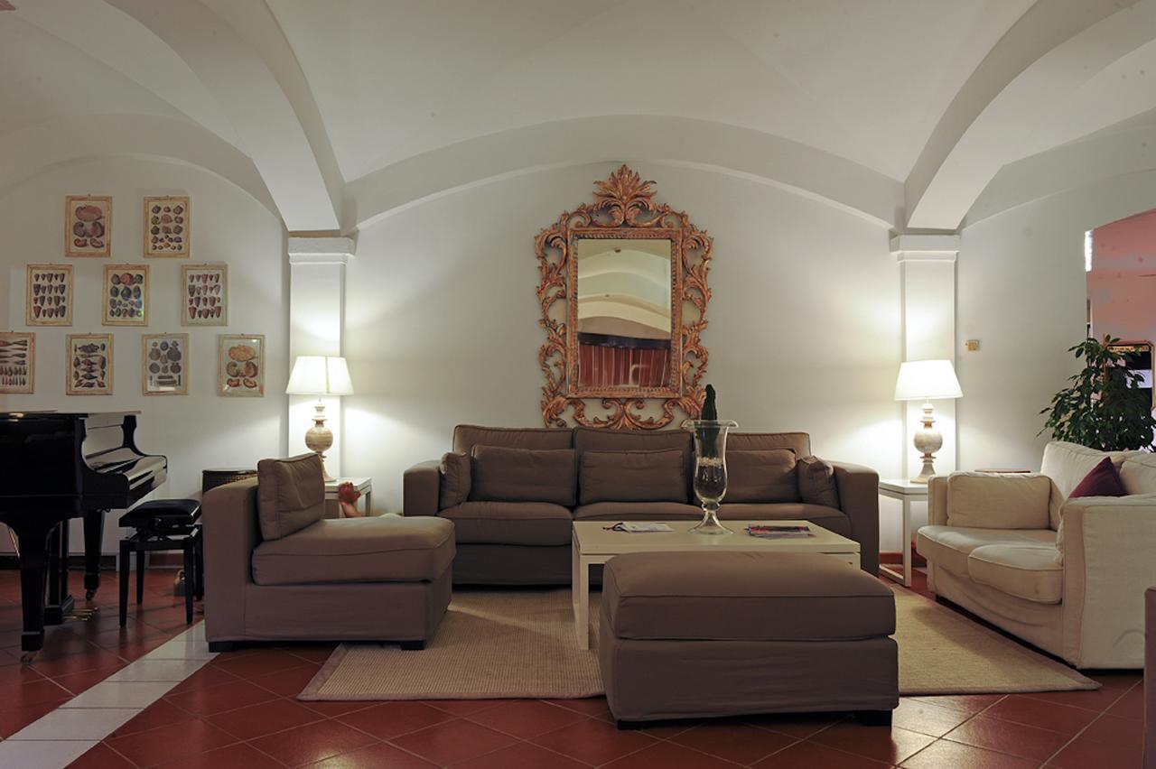 Hotel Le Ginestre Porto Cervo Kültér fotó
